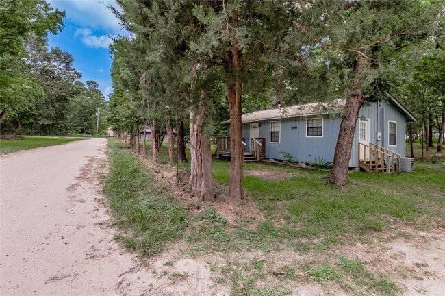 Building Photo - 7A Hickory Ln