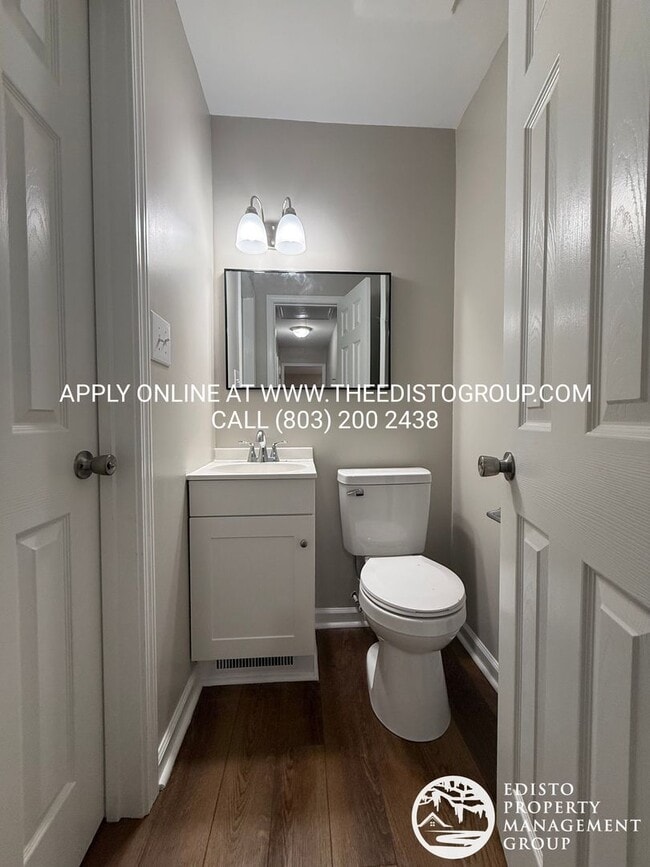 Building Photo - Updated 2BR Home with Large Yard & Carport Near Town