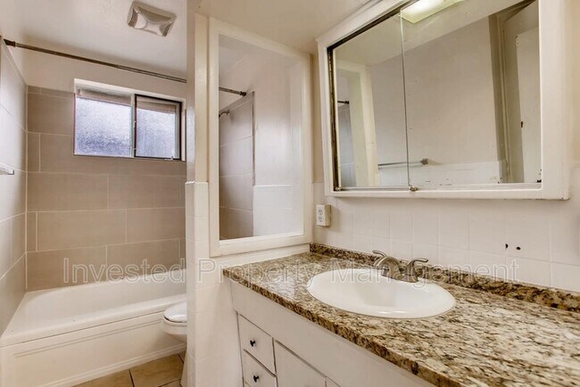 Building Photo - 3392 Ivy St