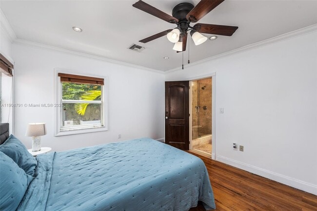 Building Photo - 1051 NE 89th St