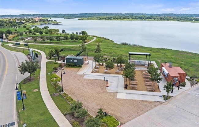 Building Photo - 3927 Cascade Sky Dr