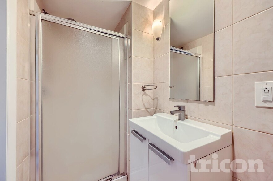 Building Photo - 7908 St Monica Dr