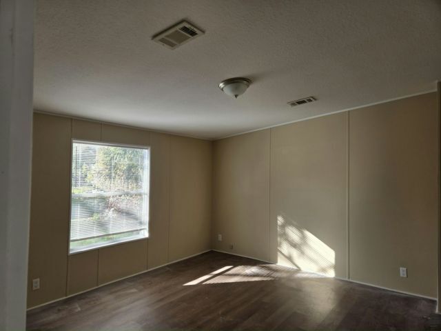 Building Photo - 1762 Tall Pine Cir