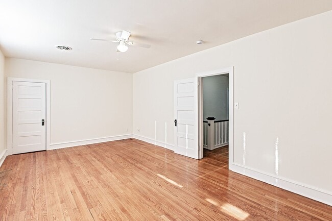 Building Photo - 2607 N Franklin St