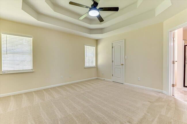 Building Photo - 4655 Wellington Ct