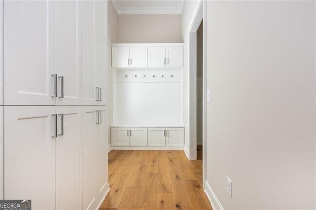 Building Photo - 1169 Dorby Park Dr NE
