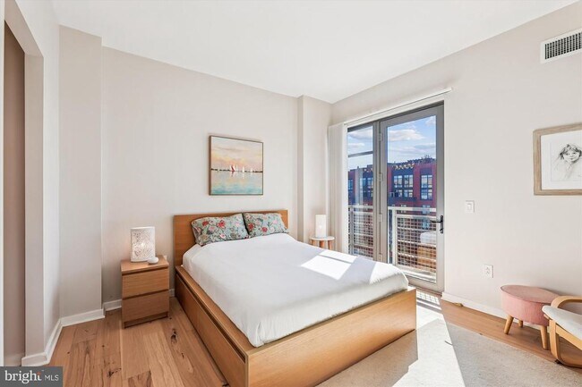 Building Photo - 475 K St NW