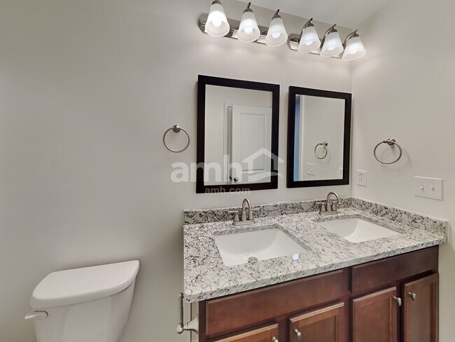 Building Photo - 1490 Aster Ives Dr