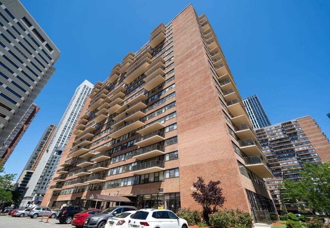 Building Photo - 280 Marin Blvd