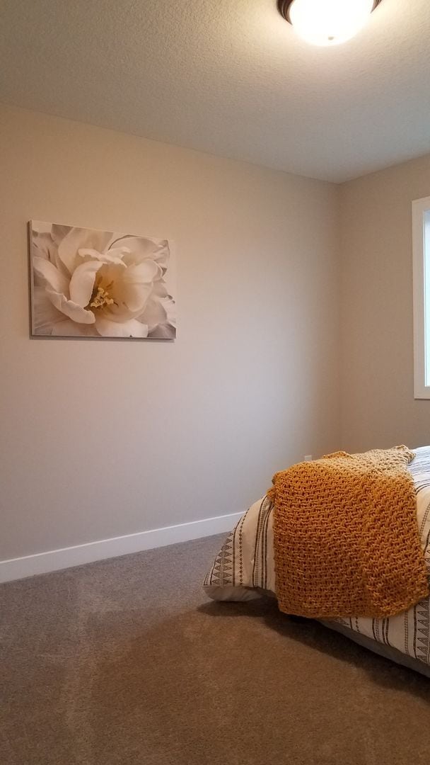 Building Photo - Single Family Home - Great location!
