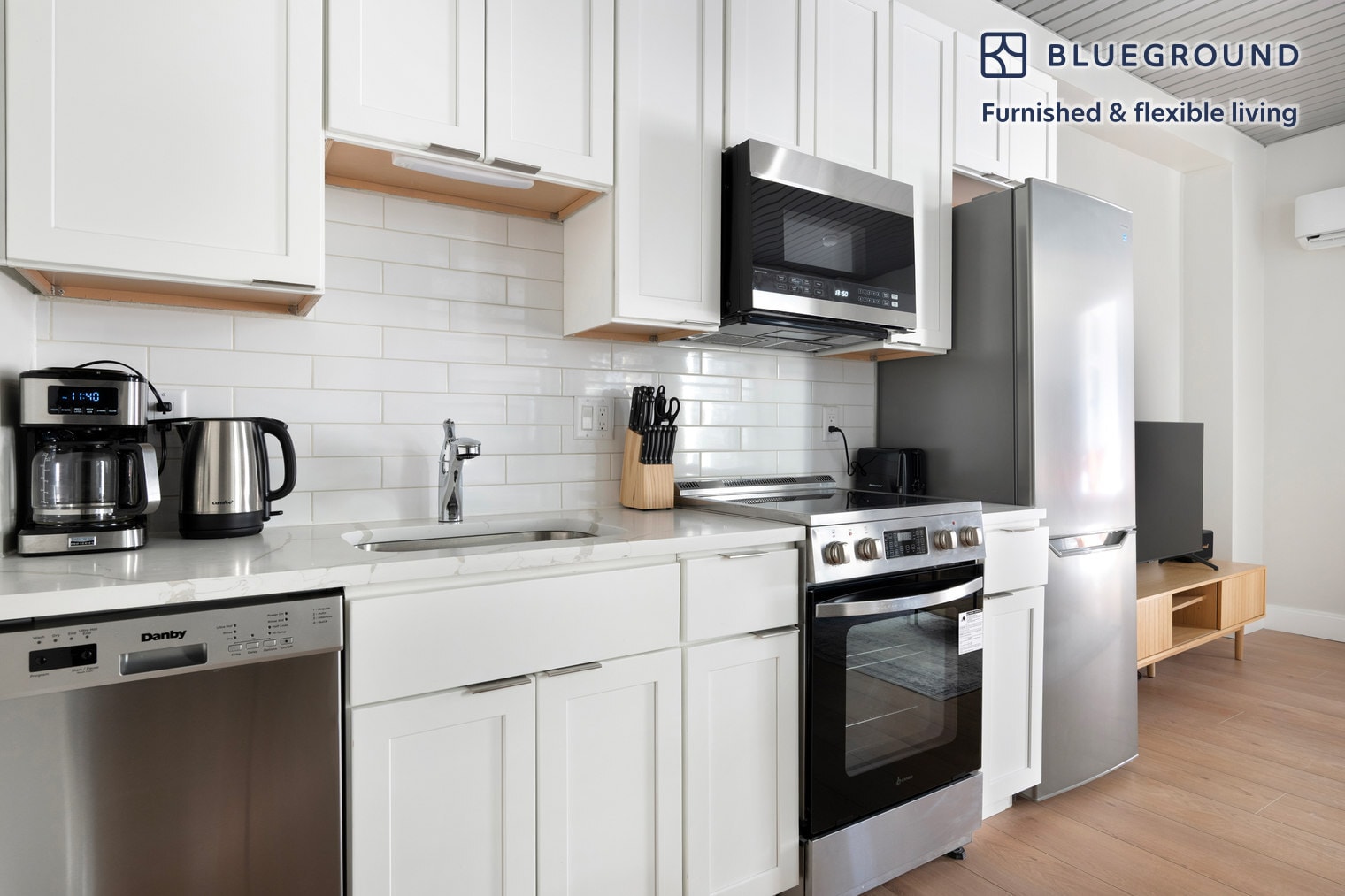 Building Photo - 44 Bromfield St