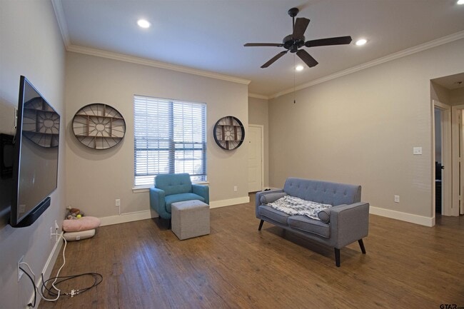 Building Photo - 5106 Shiloh Ridge Dr