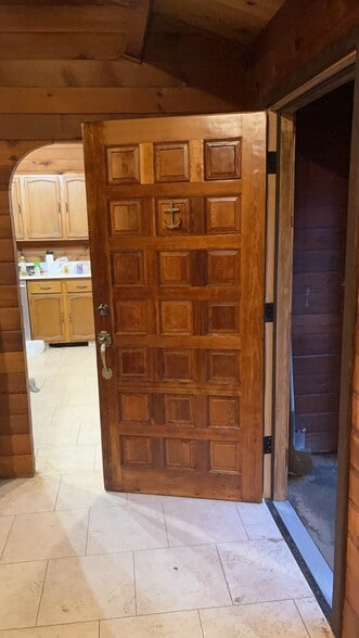 Building Photo - 359 Forest Park Drive