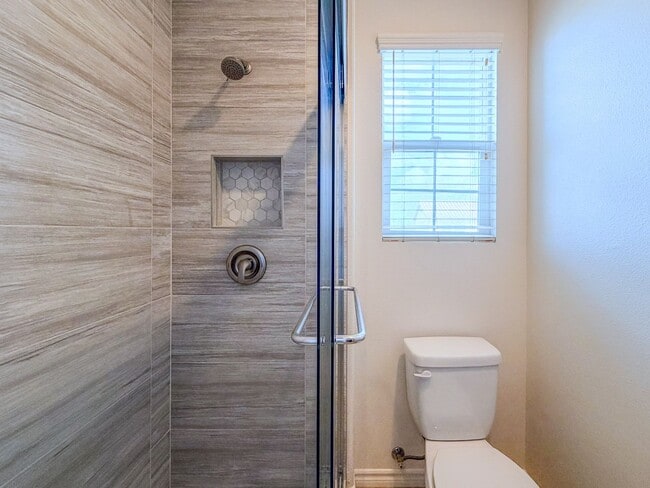 Building Photo - 8262 Onyx St