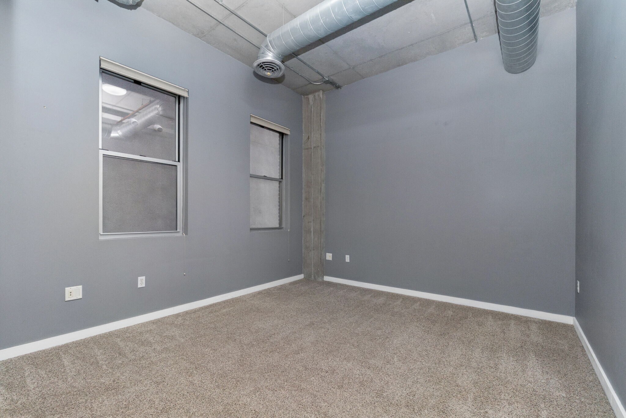 Building Photo - 2899 N Speer Blvd