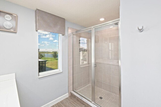 Building Photo - 12623 NW Copper Creek Dr