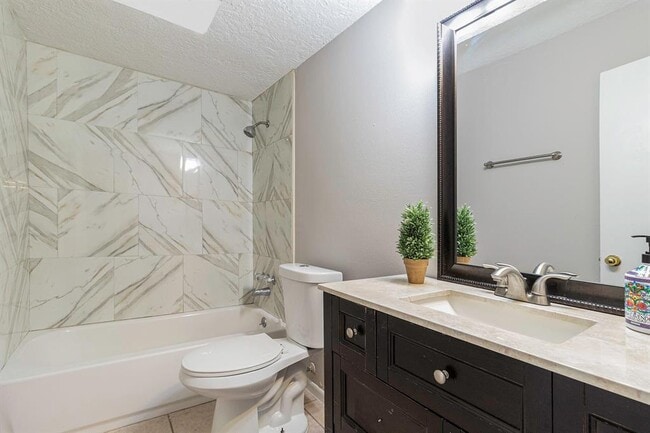 Building Photo - 1513 S 8th St