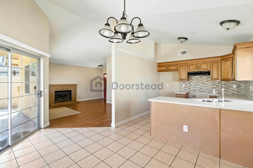Building Photo - 24148 Poppystone Dr