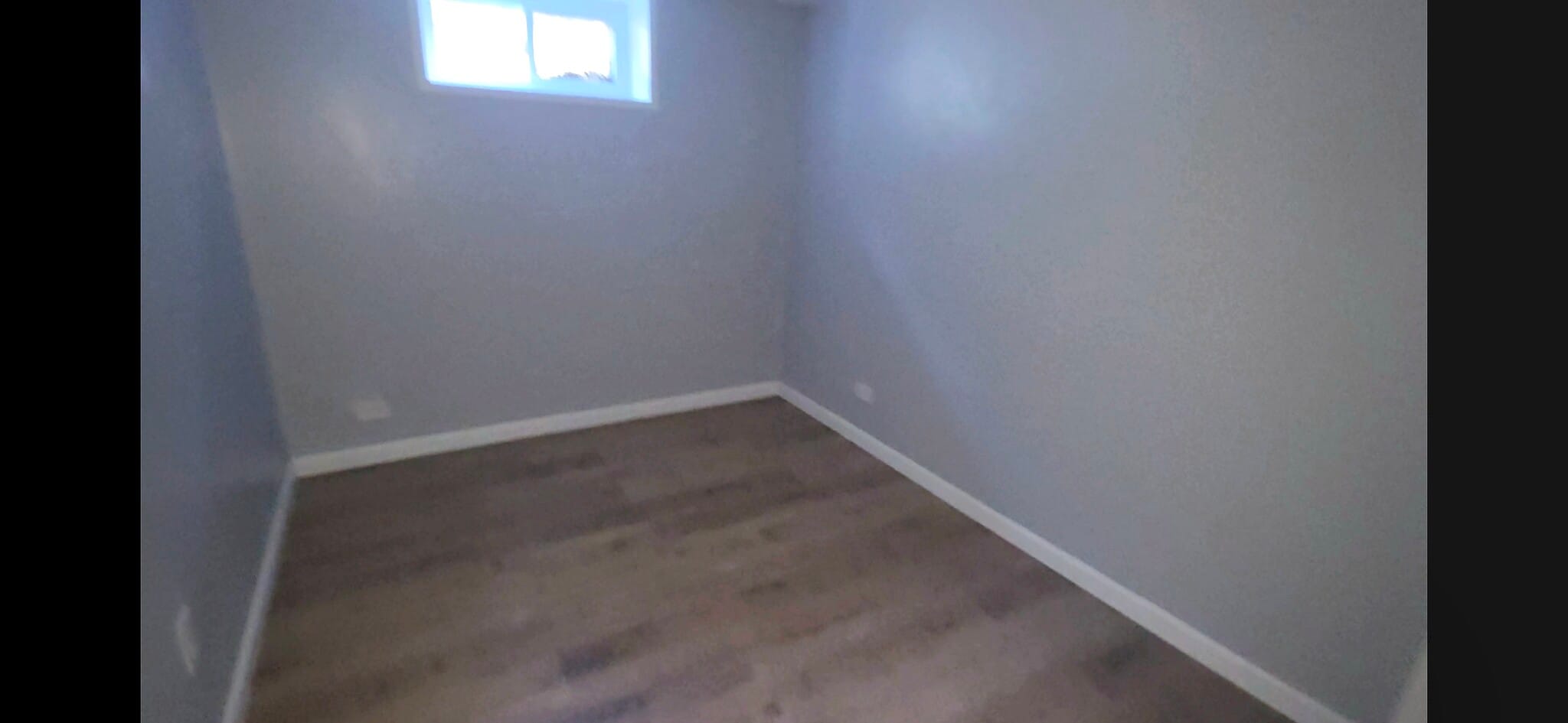 Building Photo - 440 N May St