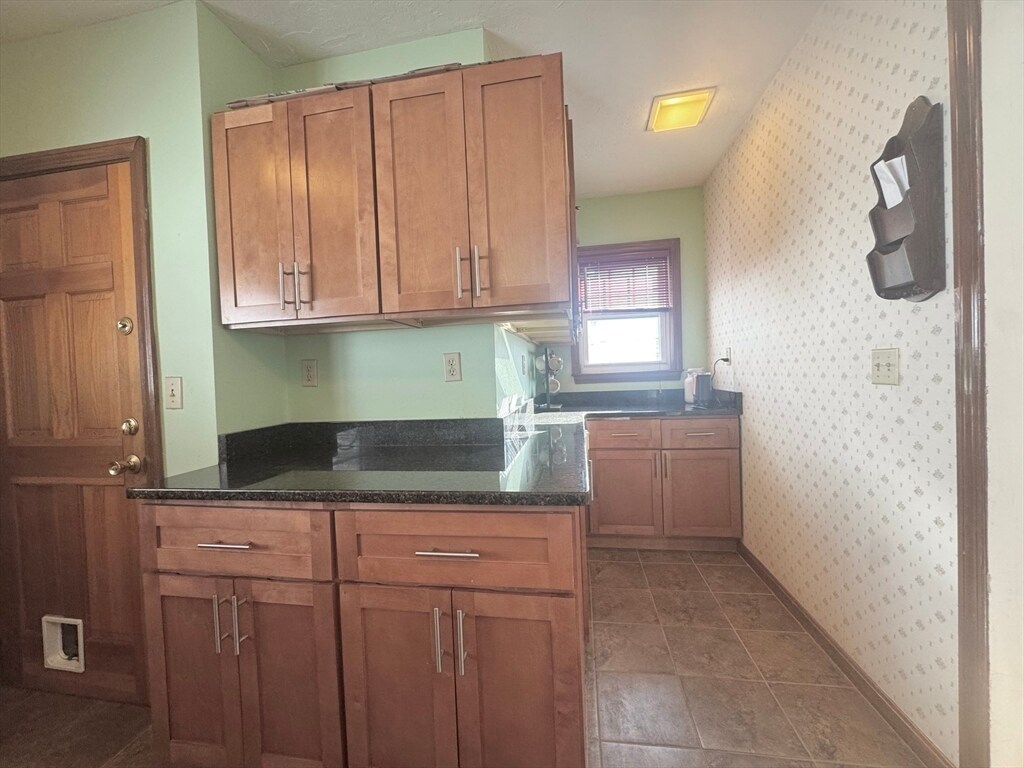 Building Photo - 98 Westbourne Ter