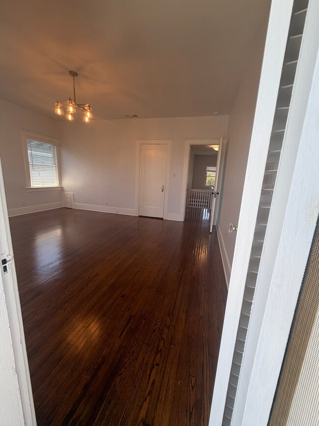 Upstairs Large Bedrrom South 3 - 713 S Bronson Ave