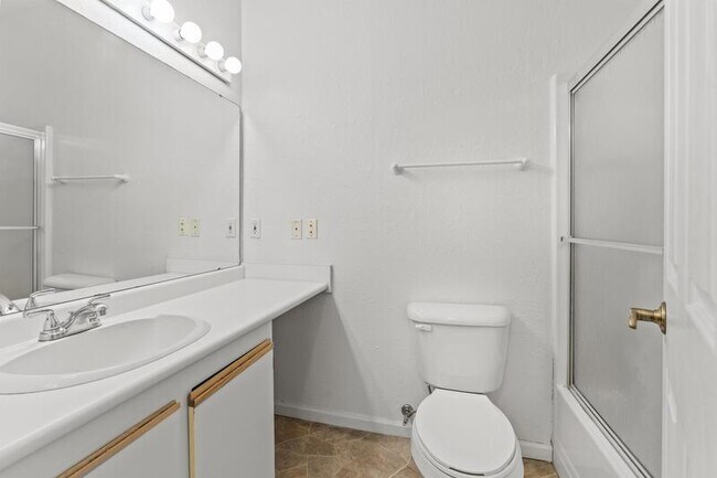 Building Photo - 1101 Linden Ln