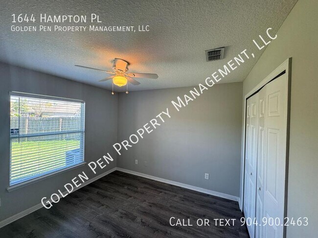 Building Photo - 1644 Hampton Pl