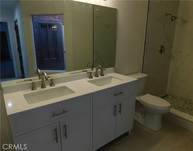 Building Photo - 21319 Conklin Ct