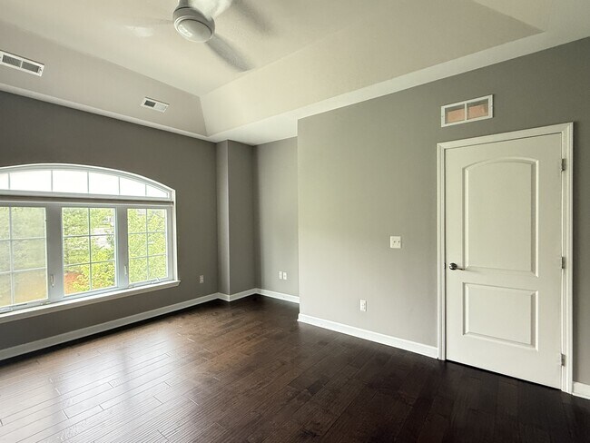 Building Photo - 5606 Arbor Chase Dr