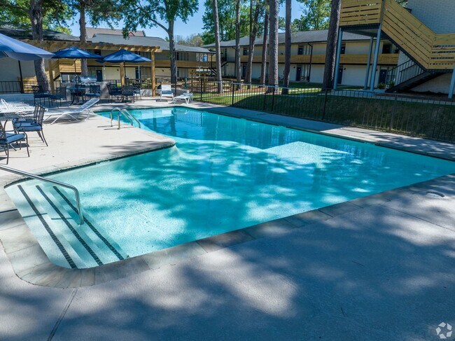 Building Photo - The Vue at Glenn