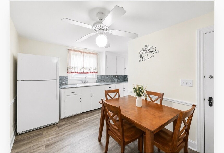 Building Photo - 22 RARITAN Ave