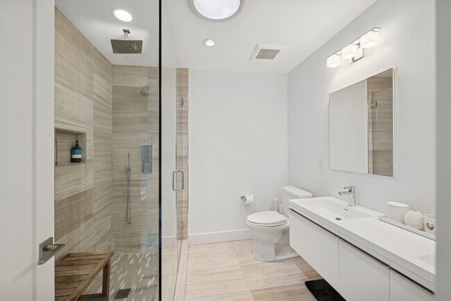 Building Photo - 5 Tanager Ln