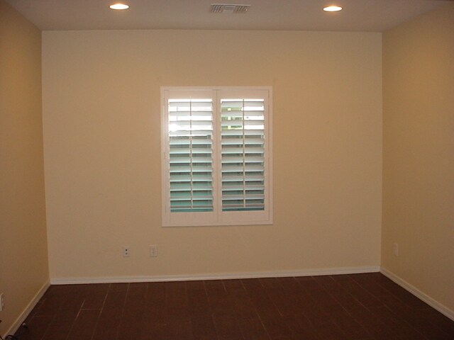 Building Photo - Stunning Fireside at Desert Ridge home with resort style back yard.