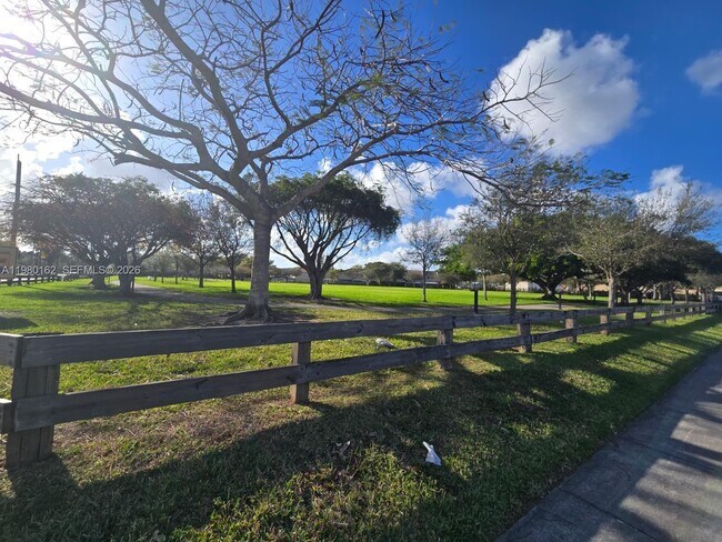 Building Photo - 13926 SW 175th Terrace