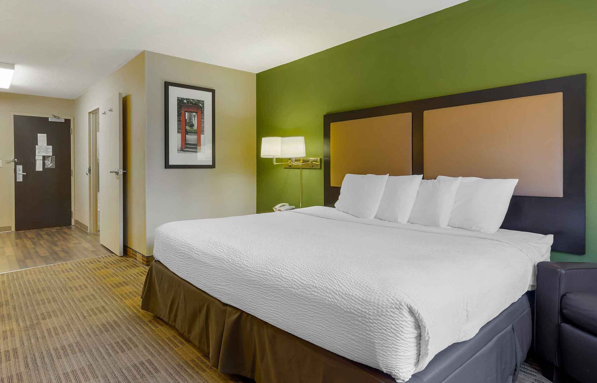 Building Photo - Furnished Studio-Huntsville - U.S. Space a...