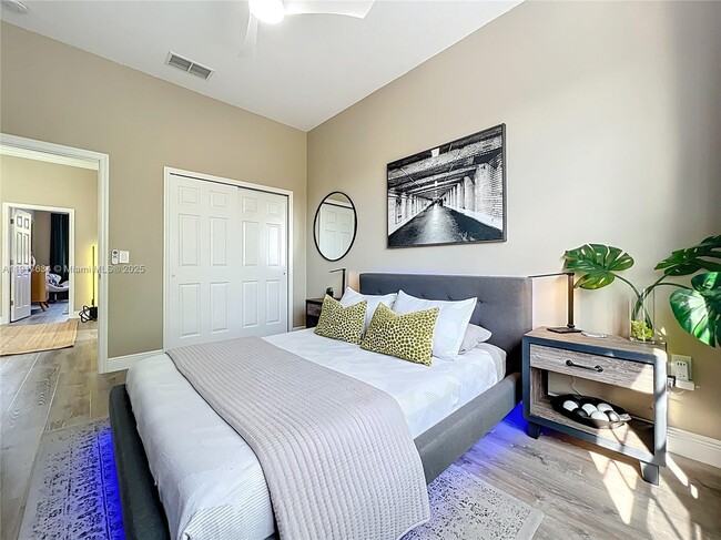 Building Photo - 13430 Meadow Bay Loop