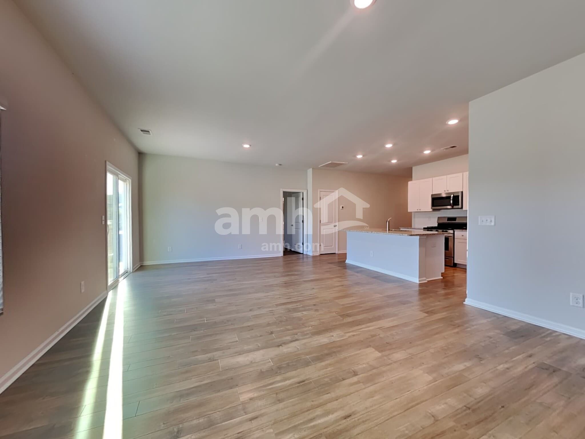 Building Photo - 306 Squire Pope Rd