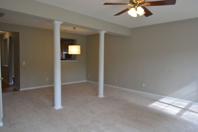 Building Photo - Sophisticated Living Near RTP & Duke