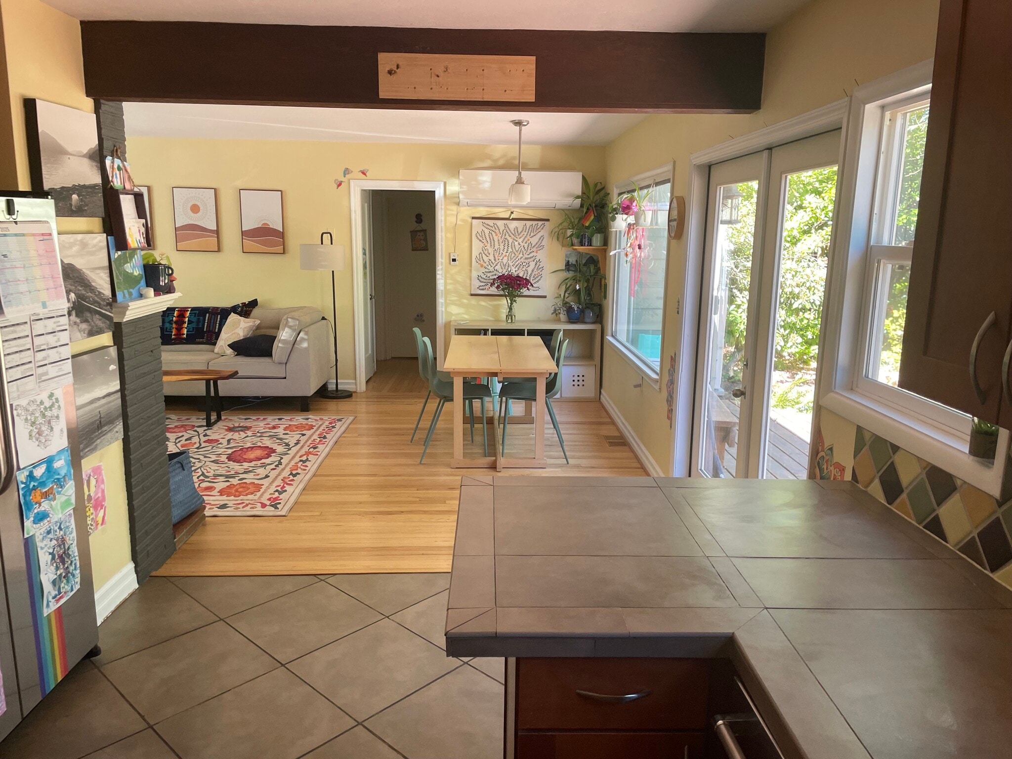 kitchen looking at dining - 4017 SW Fairvale Dr