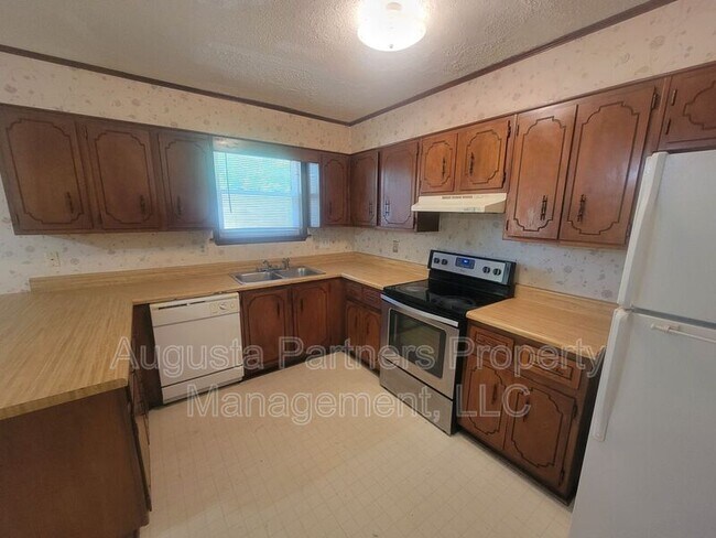 Building Photo - 2803 Ptarmigan Rd