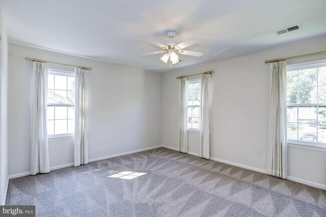 Building Photo - 9012 Penn Manor Ct