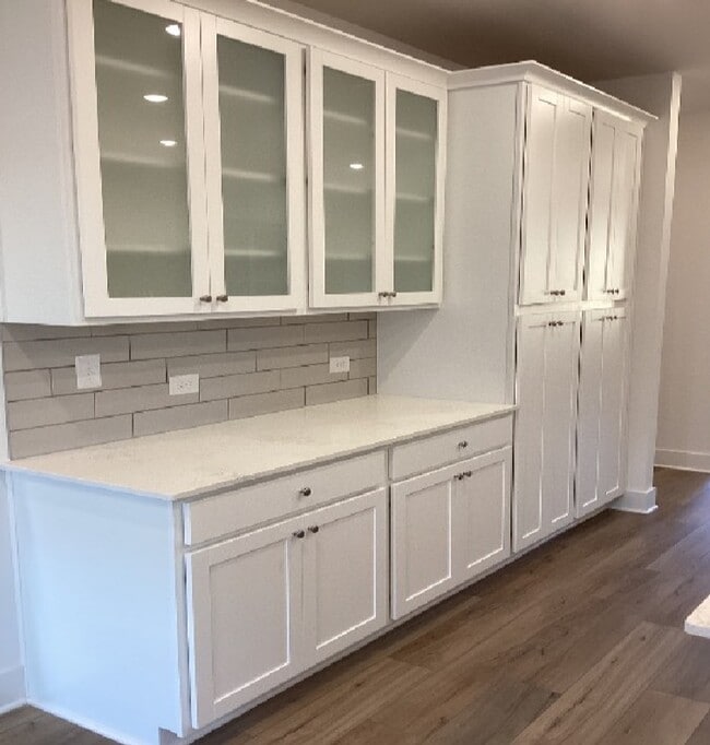 Building Photo - 2545 Superus Ct