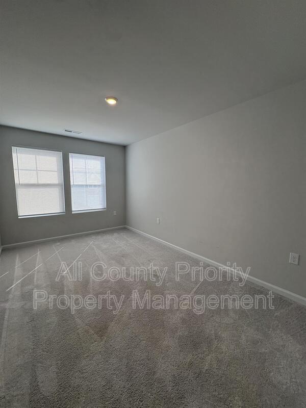 Building Photo - 197 Copper Fox Ln