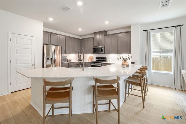 Building Photo - 4648 Padula Dr