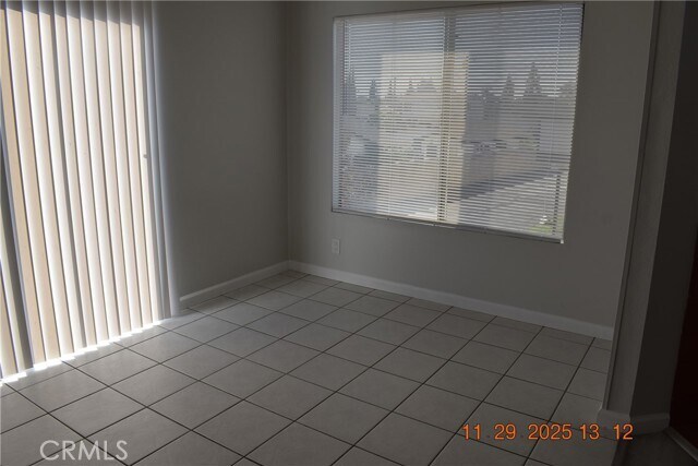 Building Photo - 1209 S Palmetto Ave