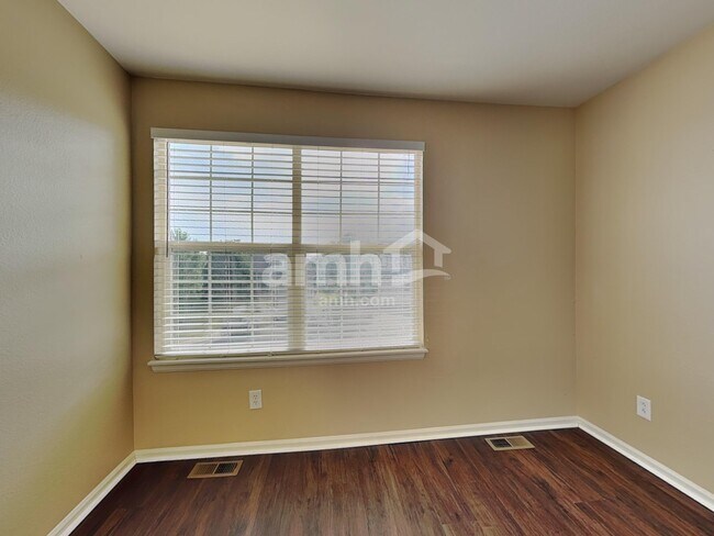 Building Photo - 10530 Humboldt Peak Way