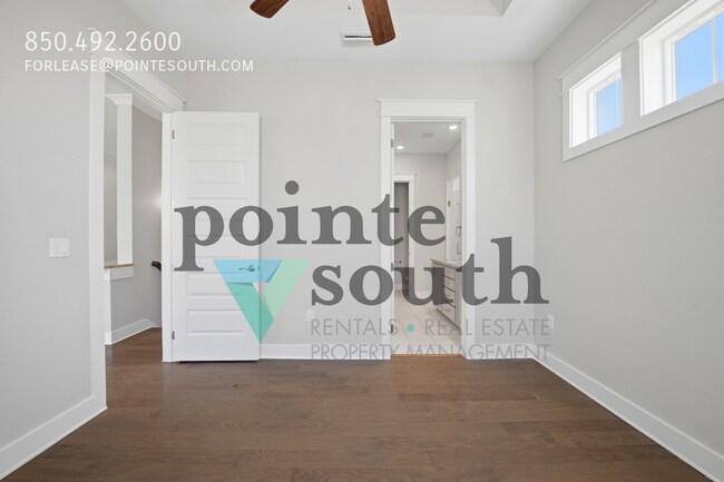 Building Photo - 26 E Pine Lands Lp