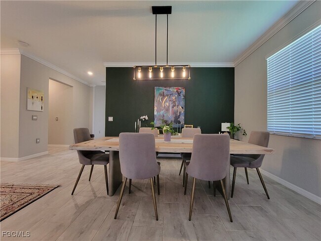 Building Photo - 11559 Shady Blossom Dr