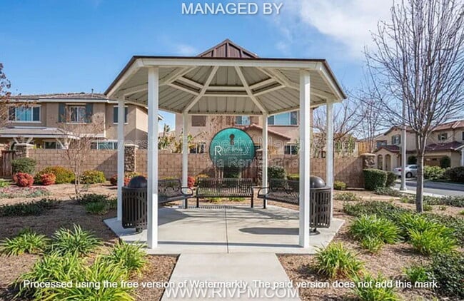 Building Photo - 8284 Camino Alto Dr