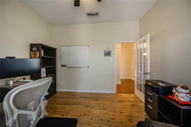 Building Photo - 100 Hearthwood Dr